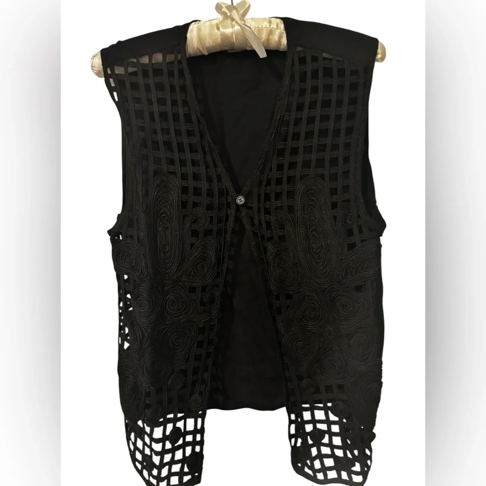 Vintage‎ Midnite Crochet Black Vest 100% Rayon Boho Women's Size Small Petite